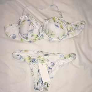 White sands boutique bikini